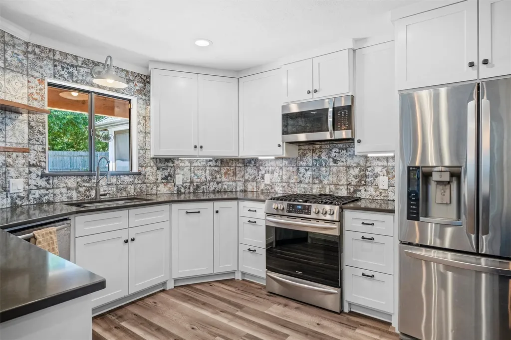 608 Gunnison Drive Arlington TX 76006