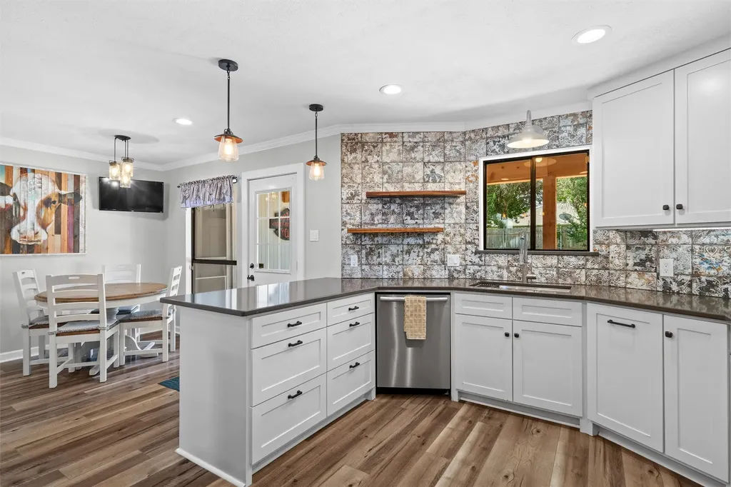 608 Gunnison Drive Arlington TX 76006