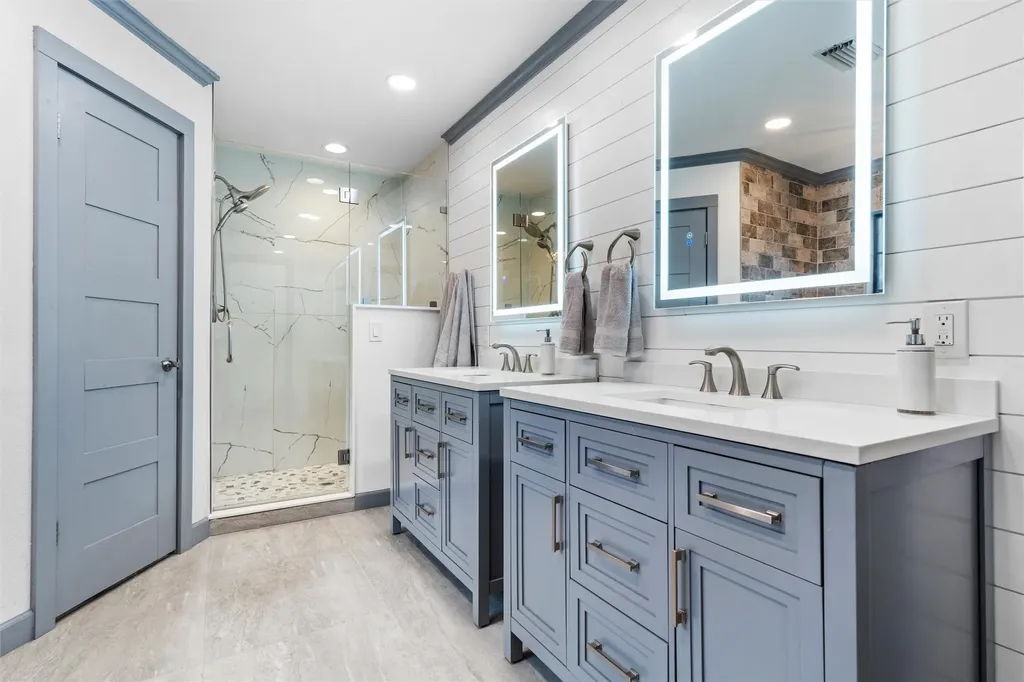 608 Gunnison Drive Arlington TX 76006