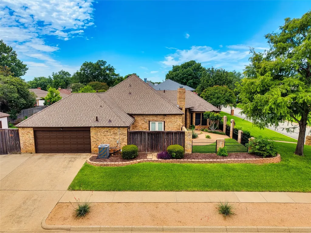 608 Gunnison Drive Arlington TX 76006