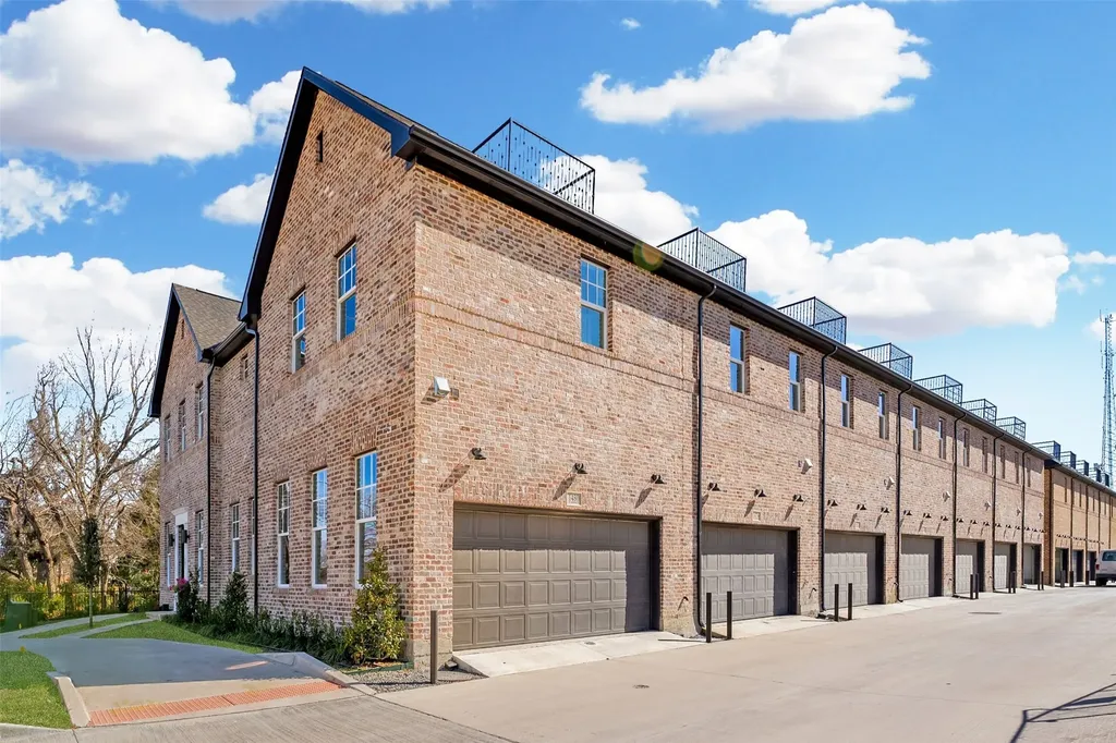 1416 N Avenue Plano TX 75074