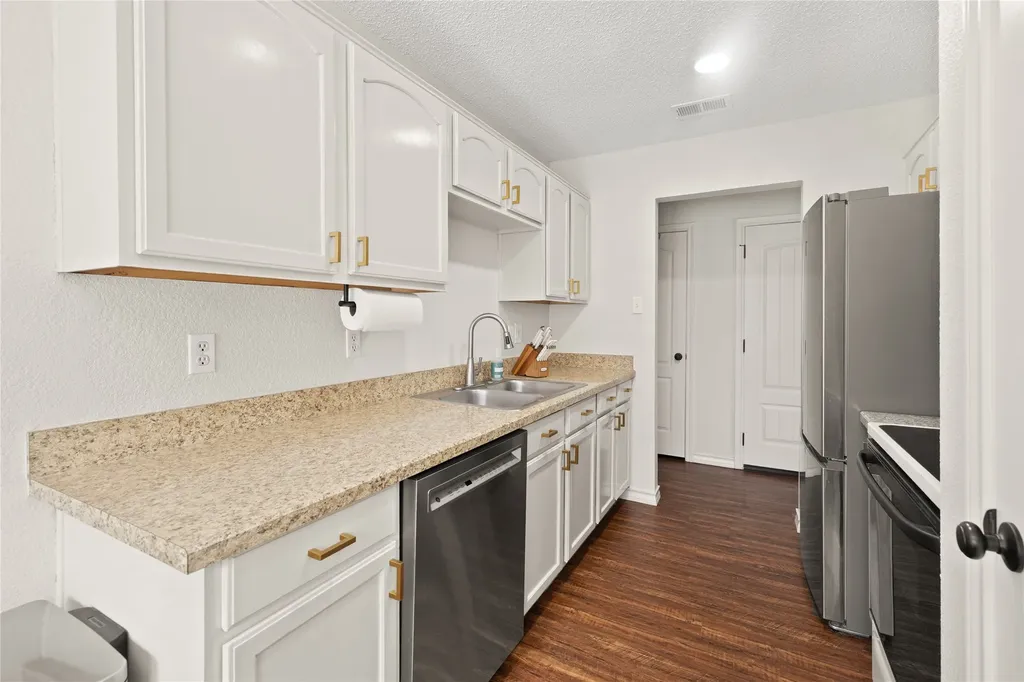 748 Nelson Place Fort Worth TX 76028