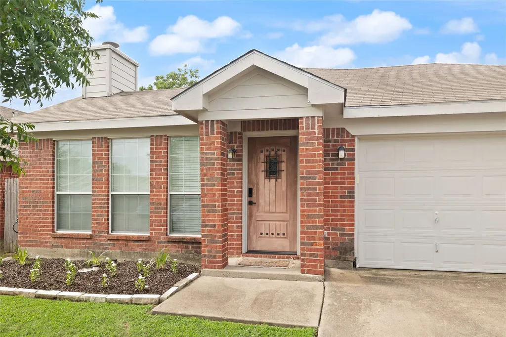 748 Nelson Place Fort Worth TX 76028