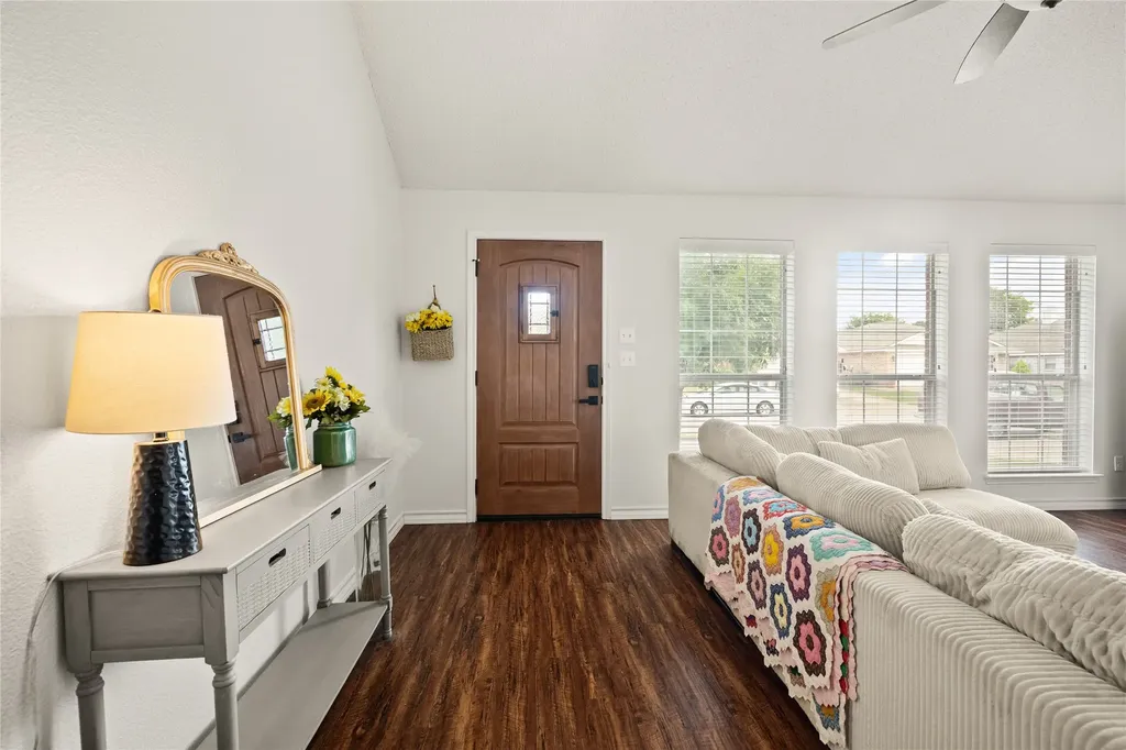 748 Nelson Place Fort Worth TX 76028