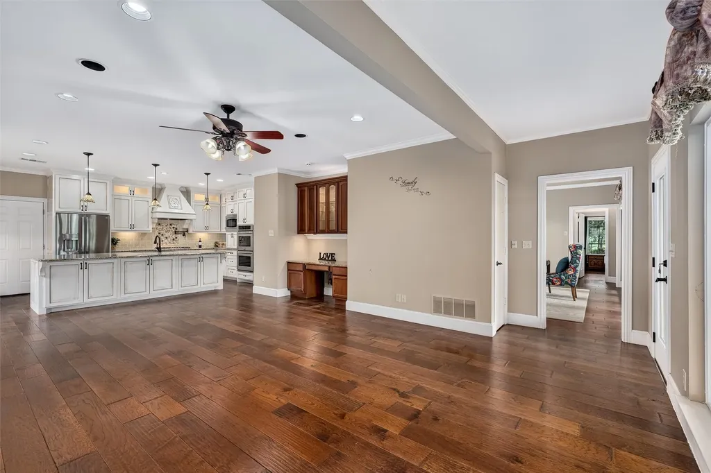 6114 Firecrest Drive Garland TX 75044