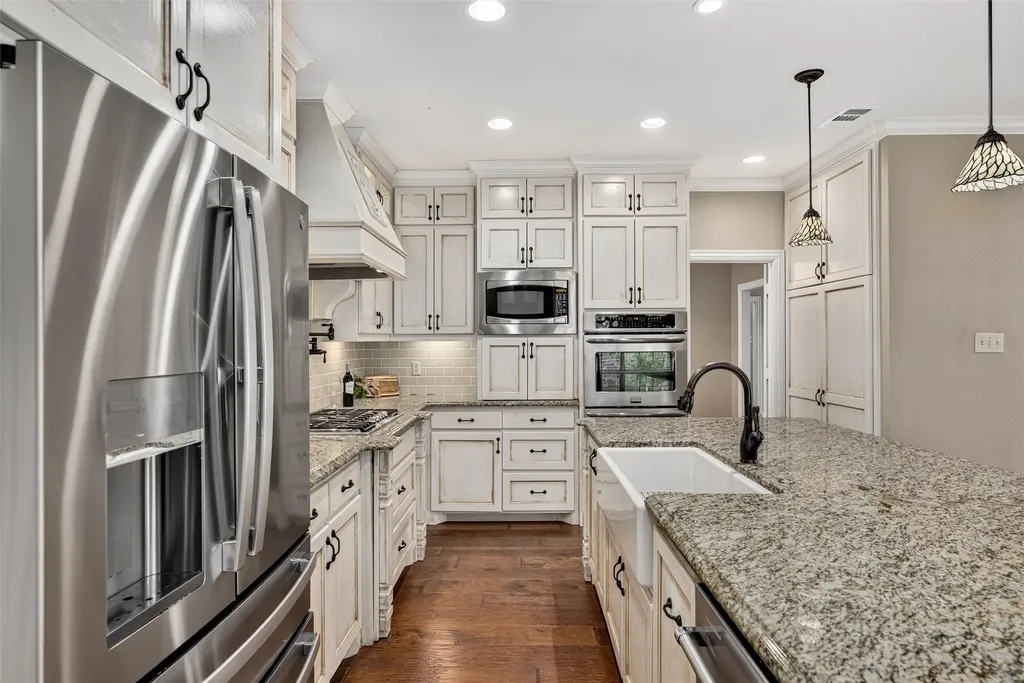 6114 Firecrest Drive Garland TX 75044