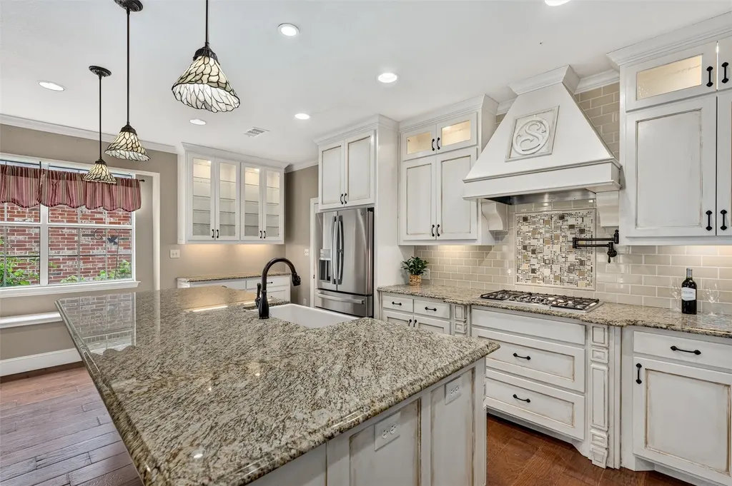 6114 Firecrest Drive Garland TX 75044