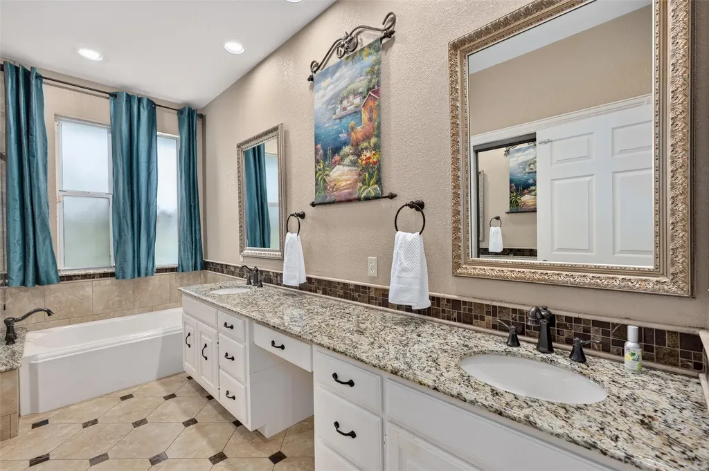 6114 Firecrest Drive Garland TX 75044