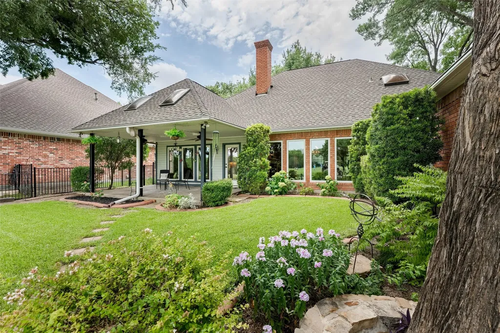 6114 Firecrest Drive Garland TX 75044
