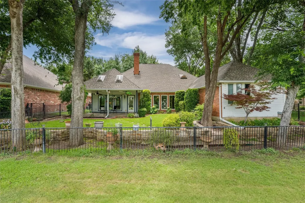 6114 Firecrest Drive Garland TX 75044