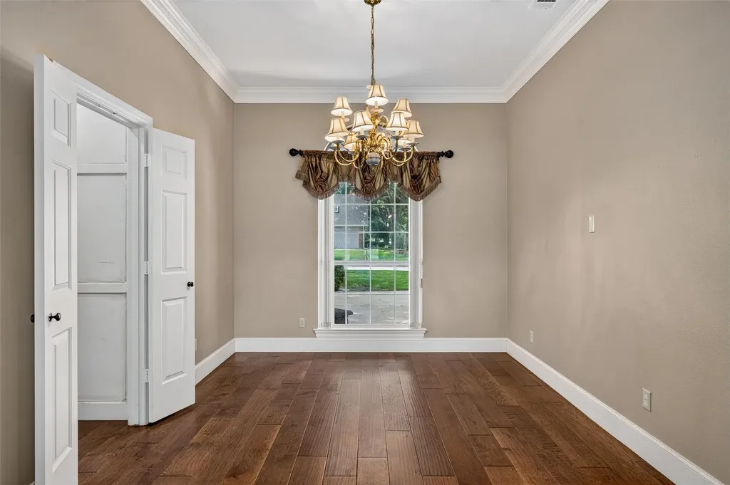 6114 Firecrest Drive Garland TX 75044