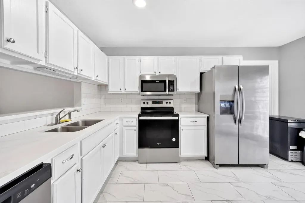 1604 Wickford Drive Arlington TX 76018