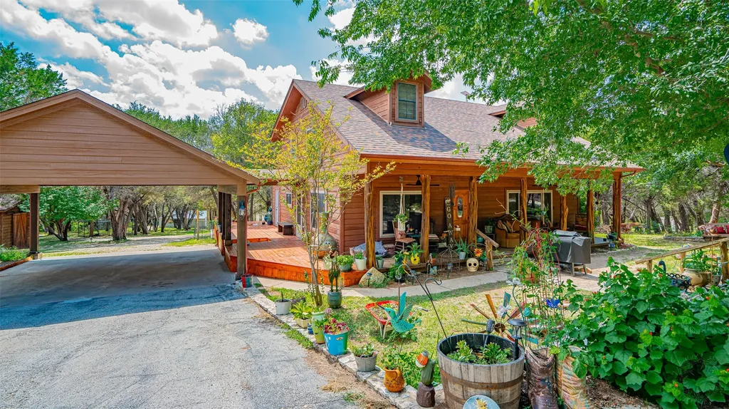 1129 County Road 306 #B Rainbow TX 76077