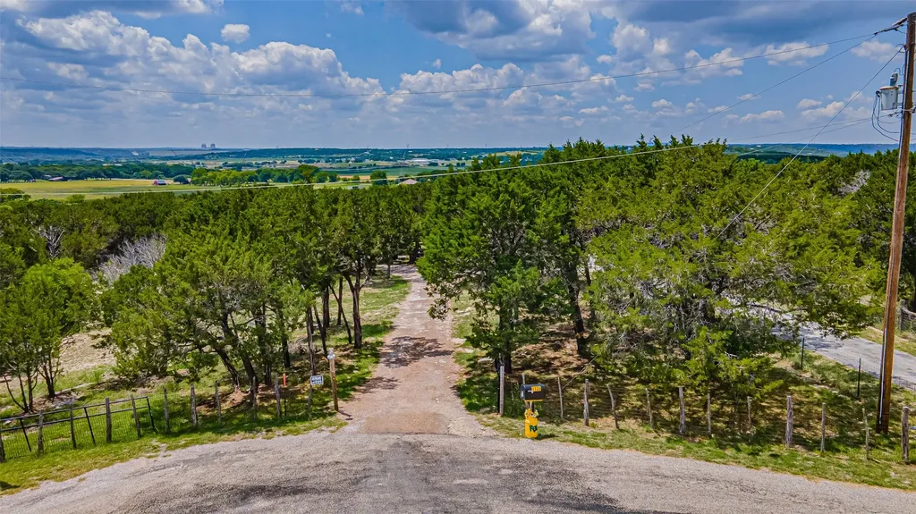 1129 County Road 306 #B Rainbow TX 76077