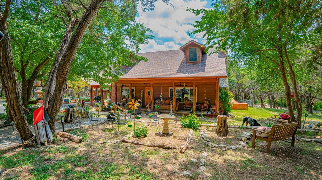 1129 County Road 306 #B Rainbow TX 76077