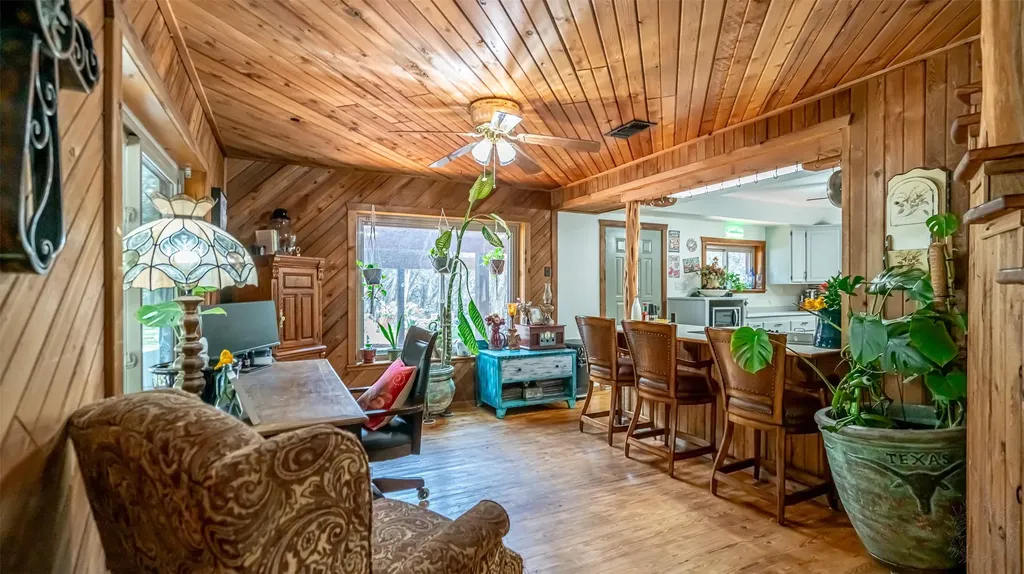 1129 County Road 306 #B Rainbow TX 76077