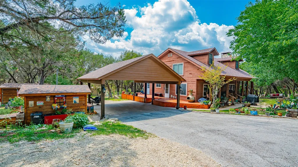 1129 County Road 306 #B Rainbow TX 76077
