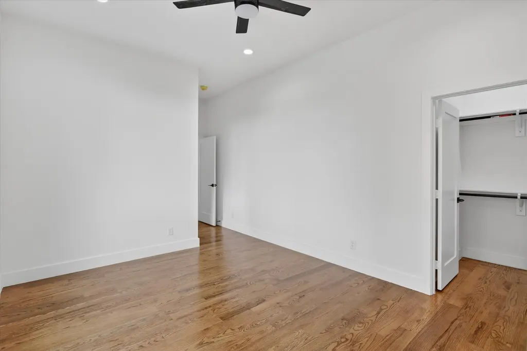1727 Ramsey Dallas TX 75216