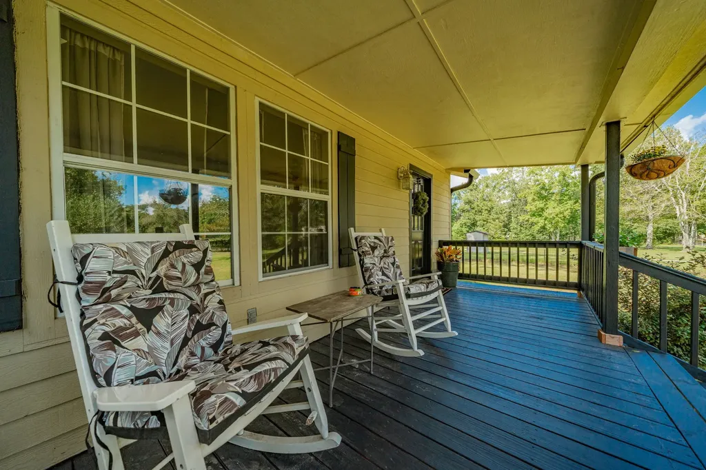 815 Vz County Road 4409 Ben Wheeler TX 75754