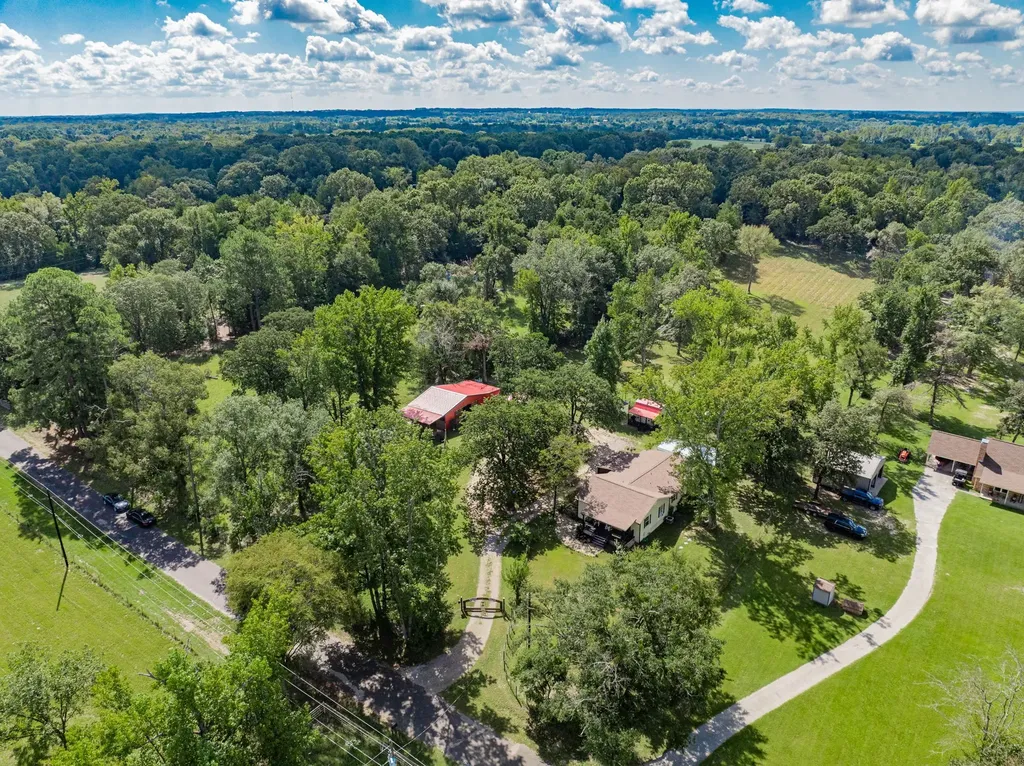 815 Vz County Road 4409 Ben Wheeler TX 75754