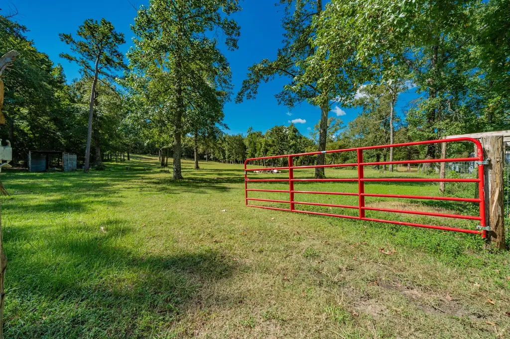 815 Vz County Road 4409 Ben Wheeler TX 75754