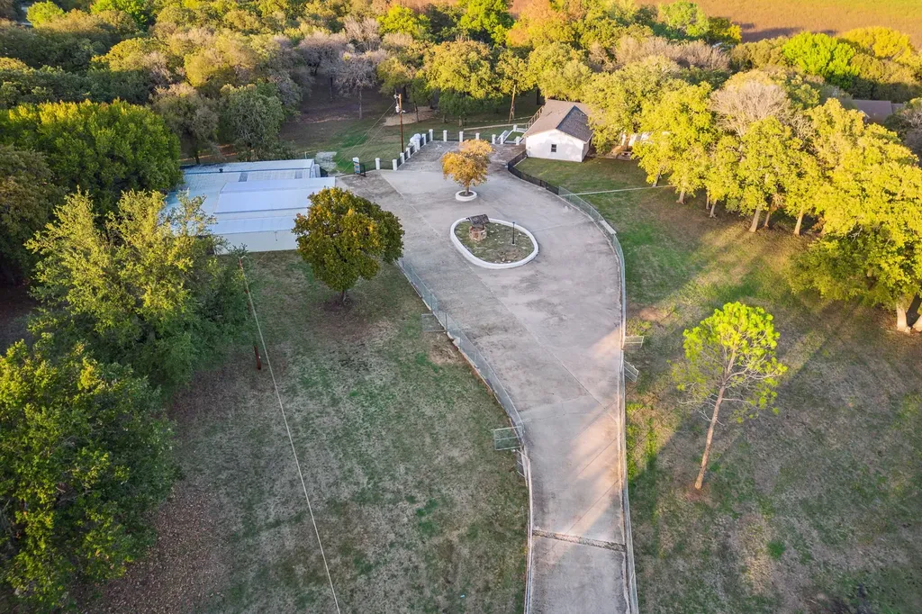 7342 Briar Road Azle TX 76020