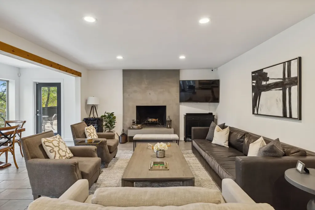7342 Briar Road Azle TX 76020
