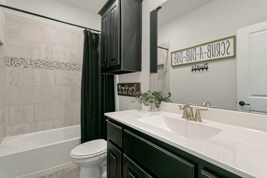 1212 Pacifica Trail Cleburne TX 76033