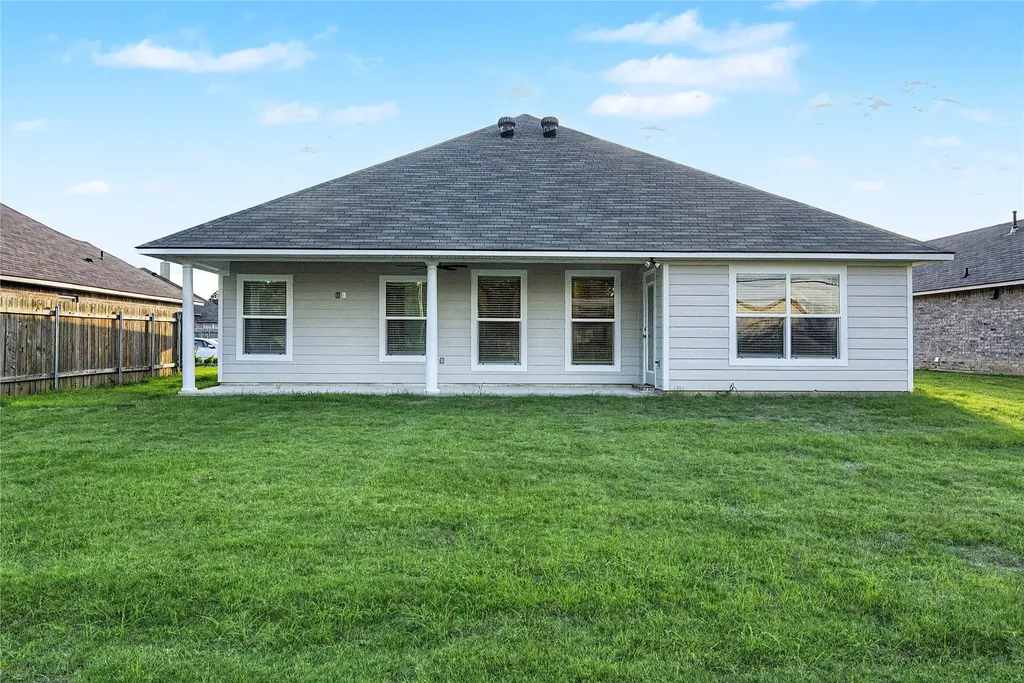 9228 Hearth Lane Shreveport LA 71129