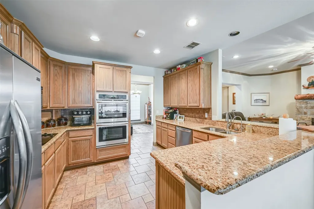 791 Trailwood Drive Weatherford TX 76085