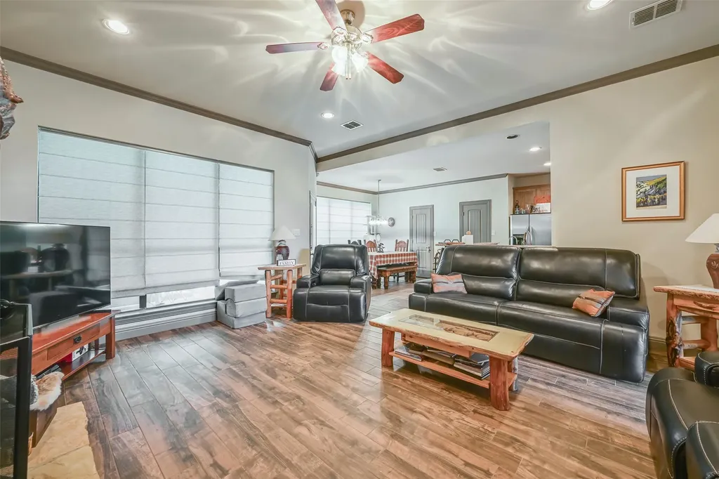 791 Trailwood Drive Weatherford TX 76085