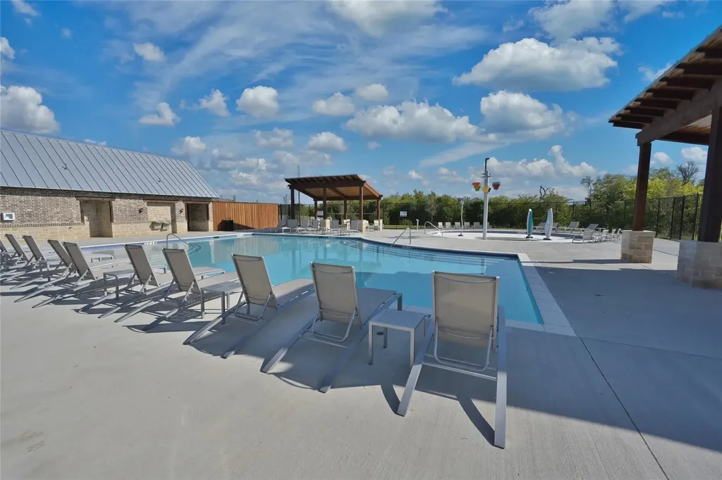 9345 Herringbone Drive Fort Worth TX 76131