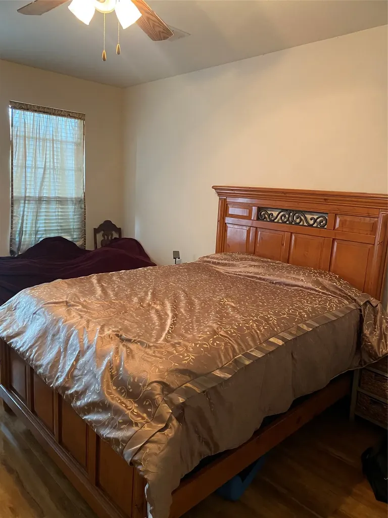 220 Maplecrest Drive Desoto TX 75115