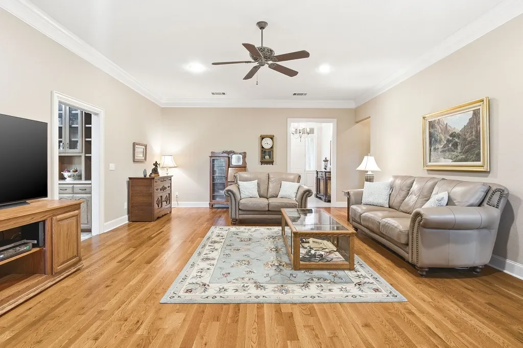 710 Glenwood Circle Fairview TX 75069
