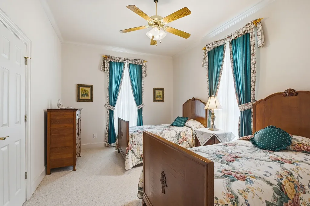 710 Glenwood Circle Fairview TX 75069