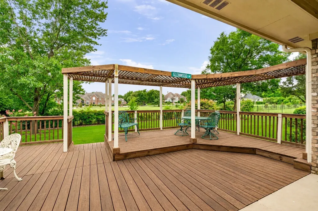 710 Glenwood Circle Fairview TX 75069