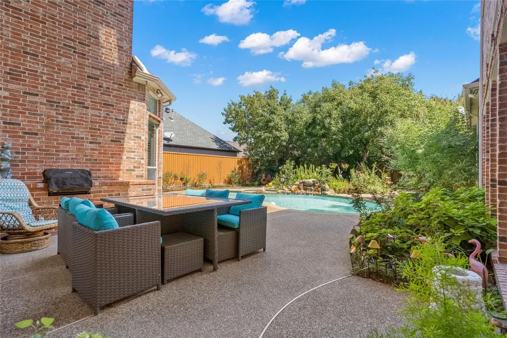 5902 Shy Drive Frisco TX 75034