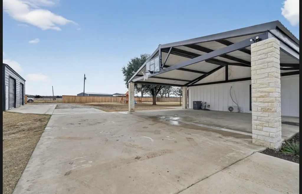 11474 Fm 3094 Scurry TX 75158