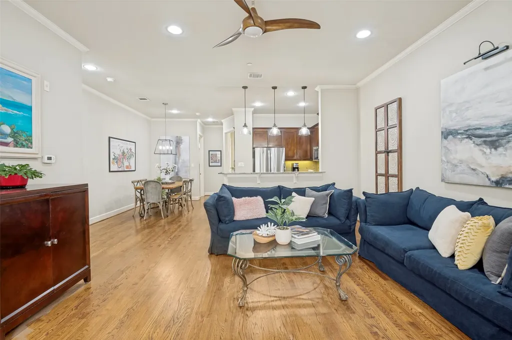 7333 Valley View Lane Dallas TX 75240