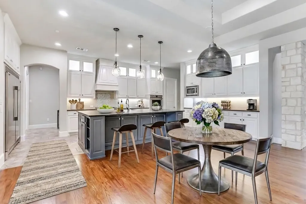 6444 Hawks Ridge Drive North Richland Hills TX 76182
