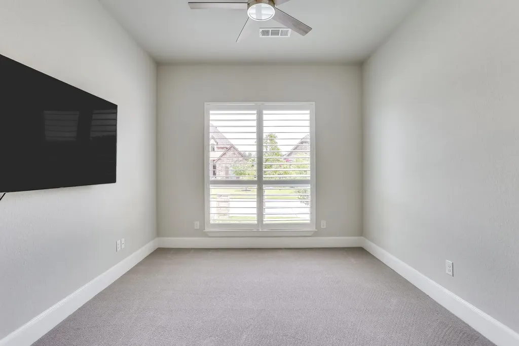6444 Hawks Ridge Drive North Richland Hills TX 76182