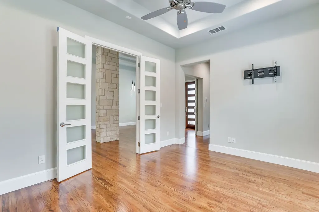 6444 Hawks Ridge Drive North Richland Hills TX 76182