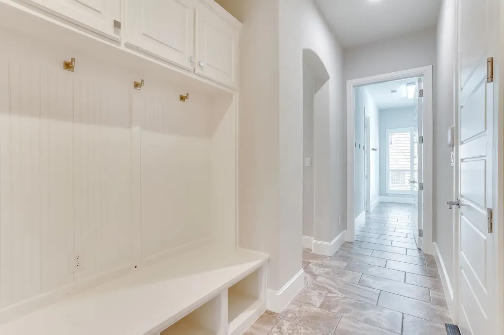 6444 Hawks Ridge Drive North Richland Hills TX 76182