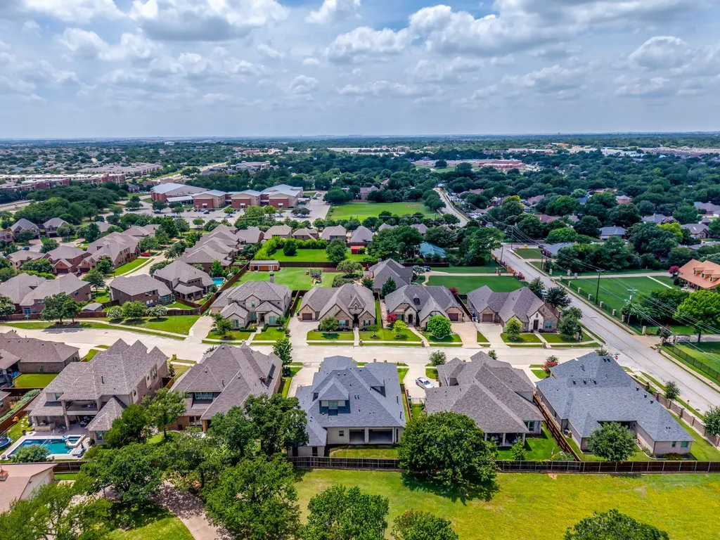 6444 Hawks Ridge Drive North Richland Hills TX 76182