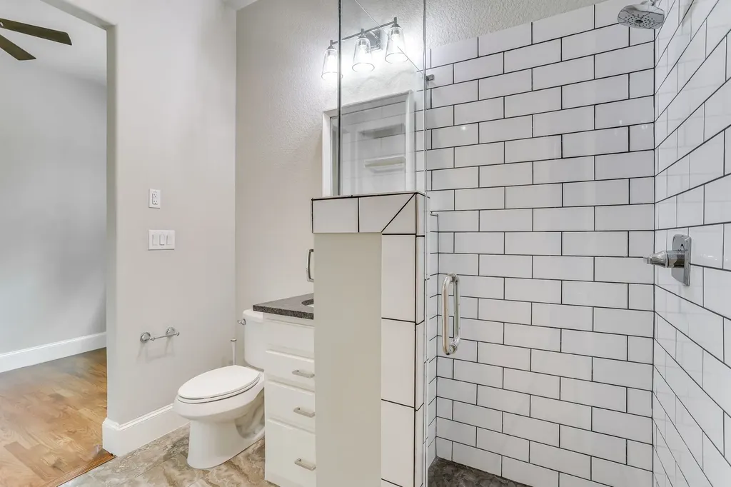 6444 Hawks Ridge Drive North Richland Hills TX 76182