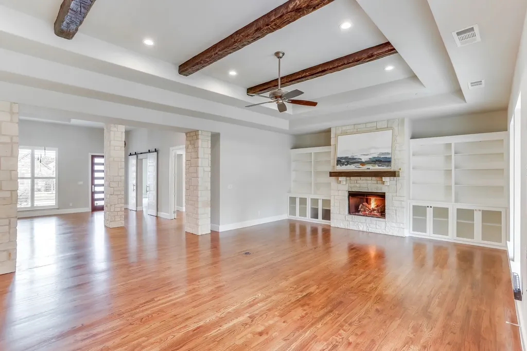 6444 Hawks Ridge Drive North Richland Hills TX 76182