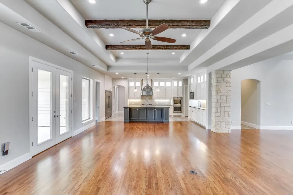 6444 Hawks Ridge Drive North Richland Hills TX 76182
