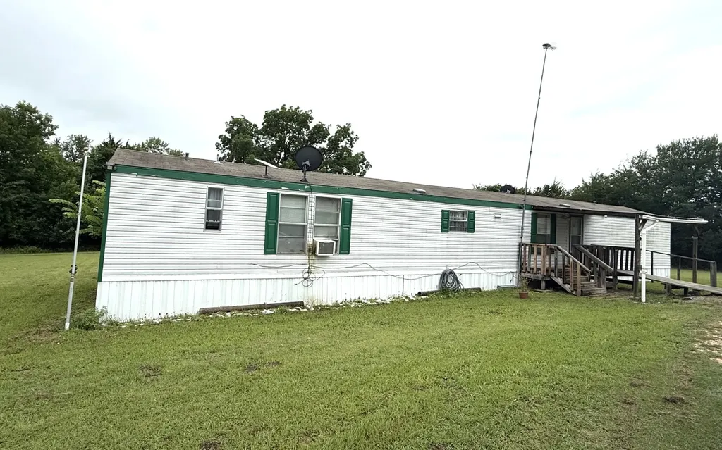 1140 One Mile Lane Bells TX 75414