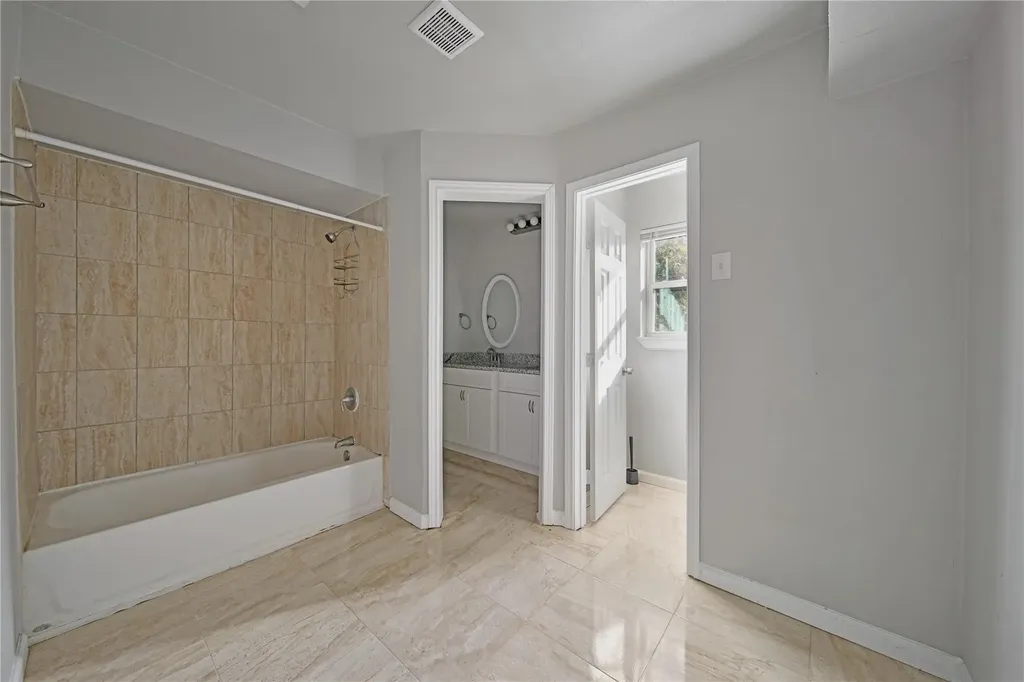 10071 Woodhollow Drive Conroe TX 77385