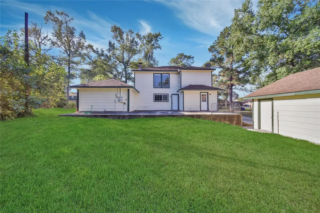 10071 Woodhollow Drive Conroe TX 77385